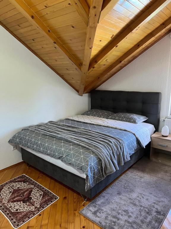 Teal Apartments Bihać Eksteriør billede